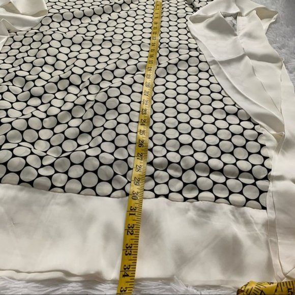 NWT CAARA Nordstrom Poncho Kaftan White Black Dots - Picture 7 of 8